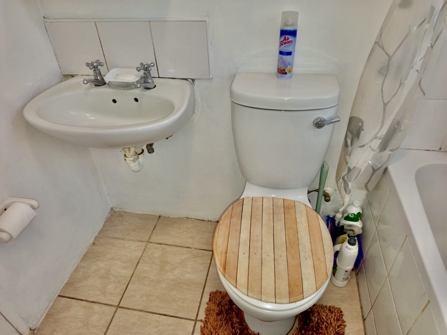 2 Bedroom Property for Sale in Walmer Eastern Cape